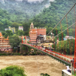 Rishikesh | Free Stay & Food | Budget Travel | Spiritual Atmosphere